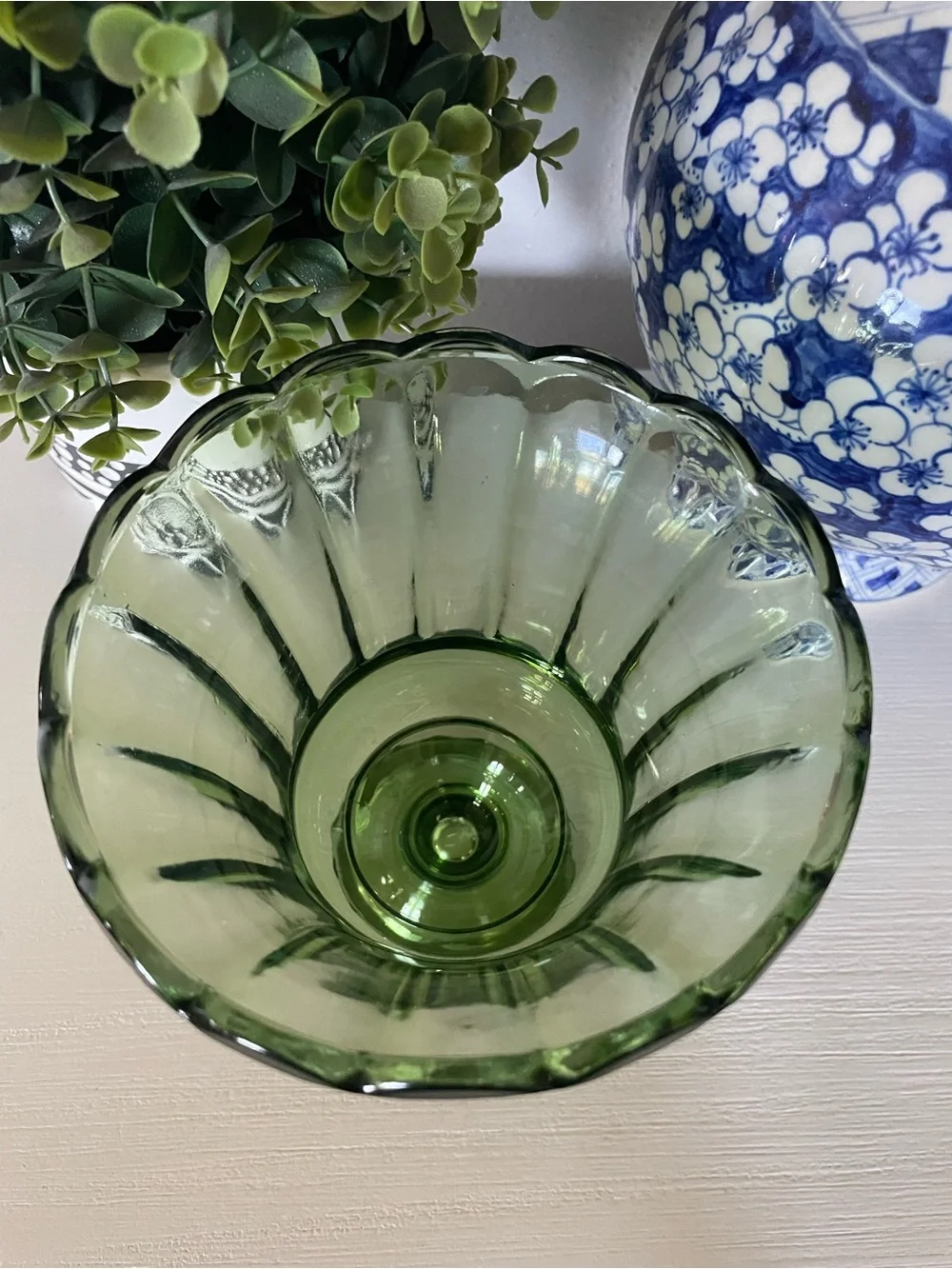 Indiana Glass Avocado Olive Green Flower Floral Bouquet bowl Round Pedestal